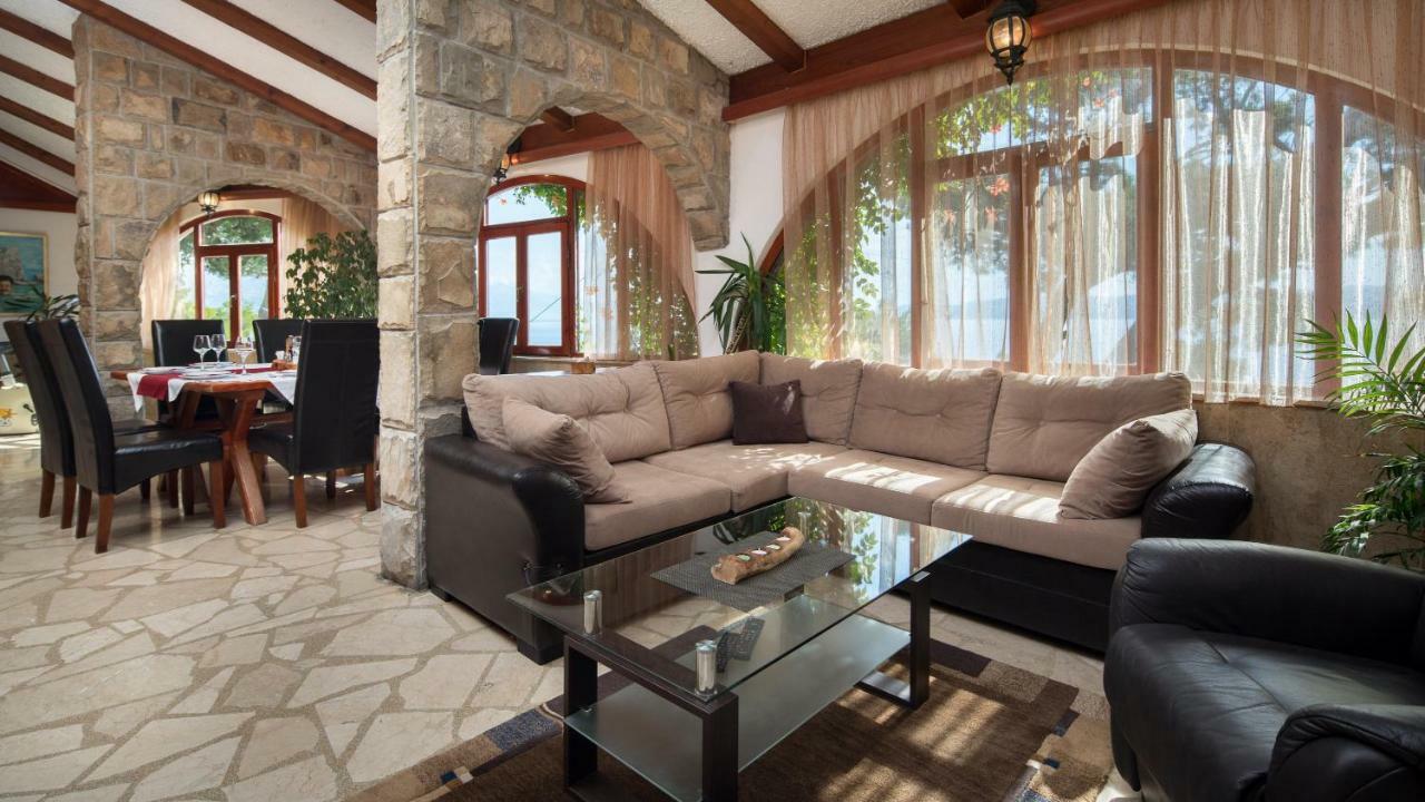 Beach Time Villa Omis Luaran gambar